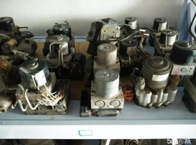 甘井子华南汽车配件 一站式轿车拆车件批发零售专家